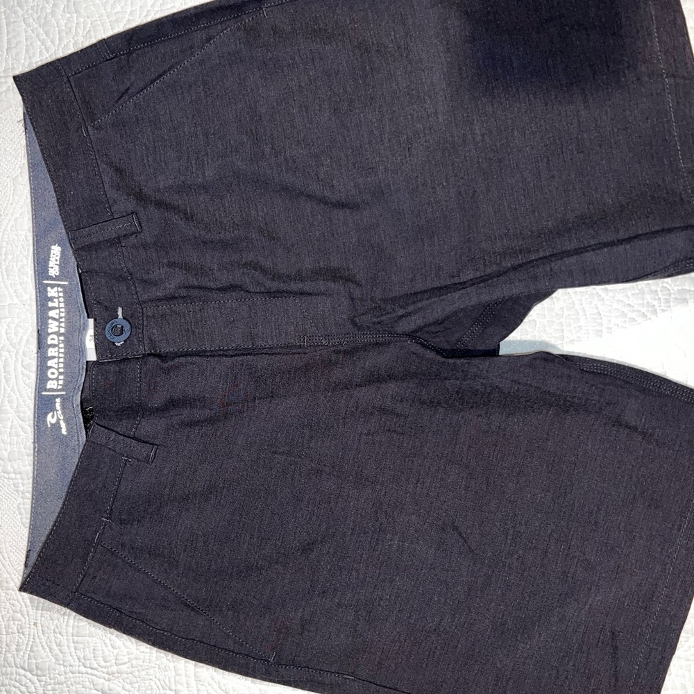 Ripcurl Men’s short size 34 waist hybrid short